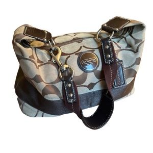 🎀 Coach Canvas/leather Shoulder Bag